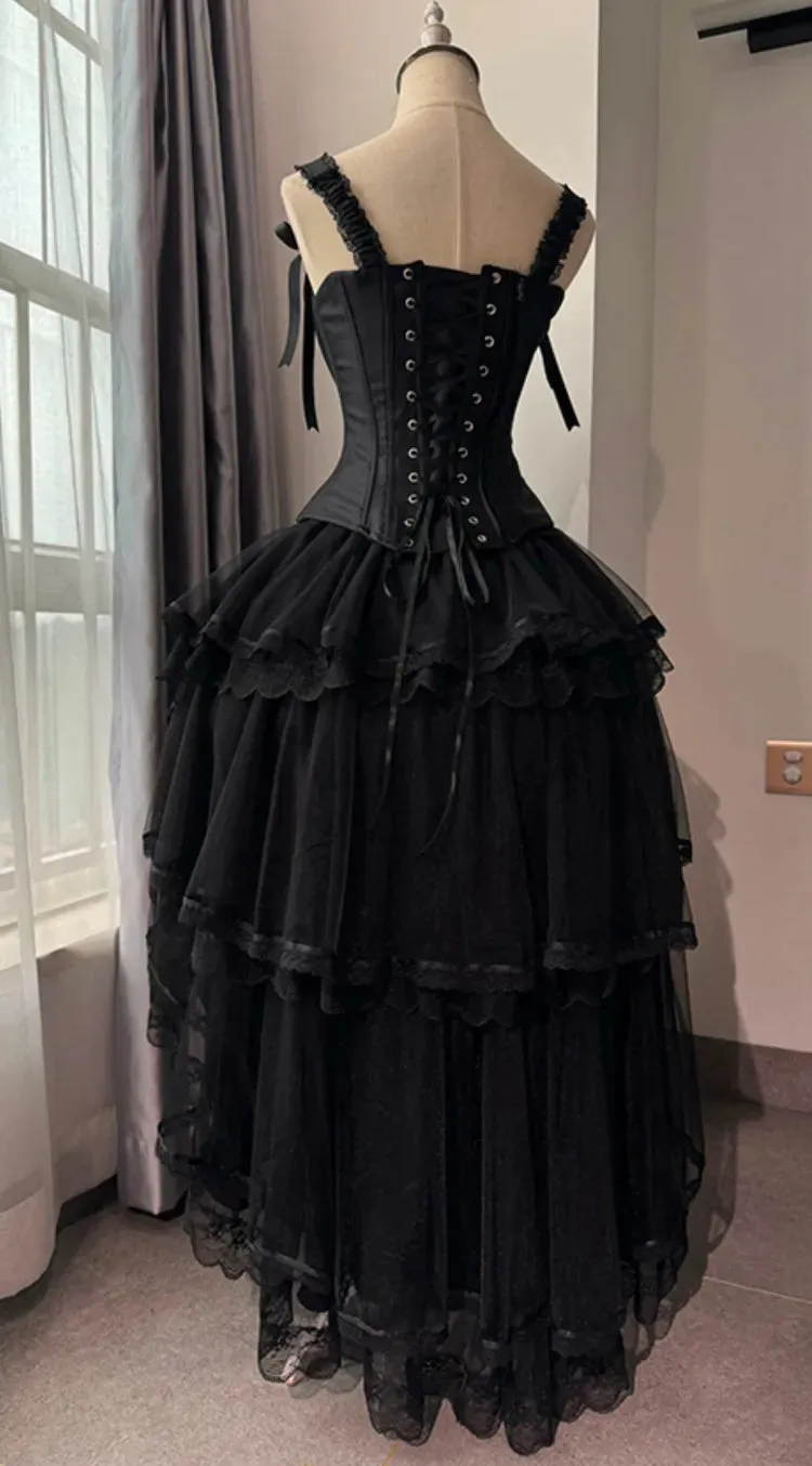 Black Lace-up Details Boned Corset Top   High-low Layered Lolita Skirt