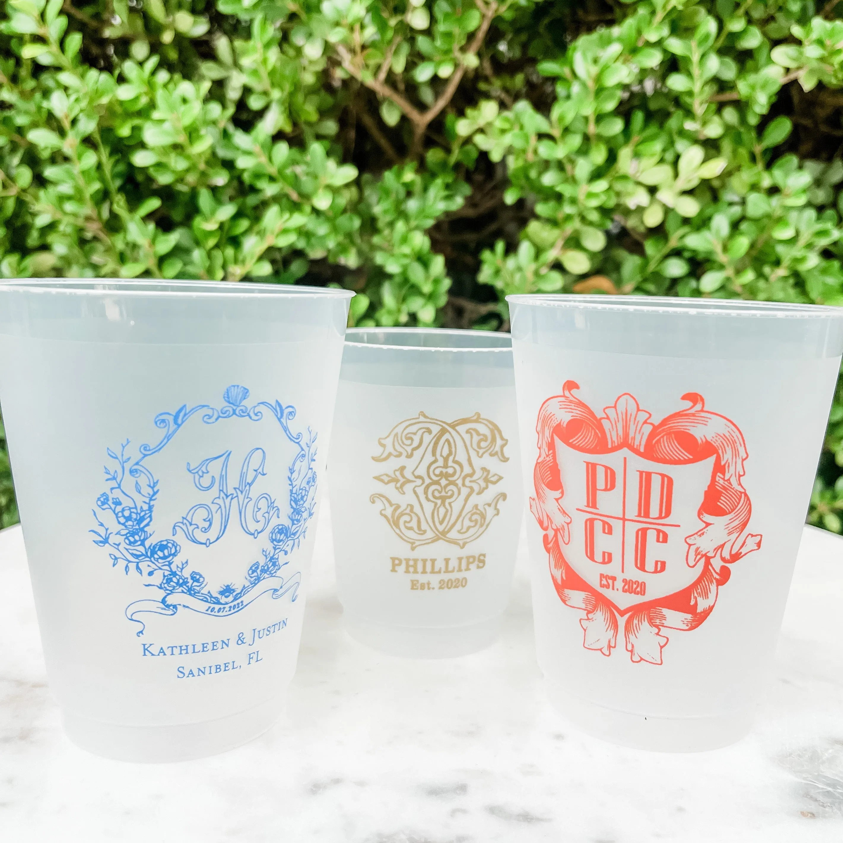 Colored Ink Crest Frost Flex Party Favors